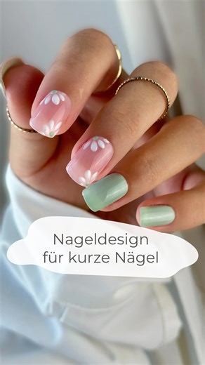 Mega easy naildesign for short nails💚🌼. Products: Jolifin LAVENI 3in1 Shellac - milky rosé 10ml ArtikelNr: 28890T Jolifin LAVENI 3in1 Shellac - pastell-leaf green 10ml ArtikelNr: 29020T Jolifin LAVENI 3in1 Shellac - white pearl 10ml ArtikelNr: 31702T Jolifin Nature Pinsel - 3D- & 4D-Gel Silikon-Applikator ArtikelNr: 31173 Jolifin LAVENI French-Ball ArtikelNr: 10400 #jolifin #shellacnails #insponails #nailinspo #trendnails #nailtrends #nailartinspiration #gelnägel #diynails #gelnägelselbermache