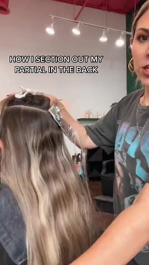 Partial Balayage Tutorial for Summer Honey Blonde Hair