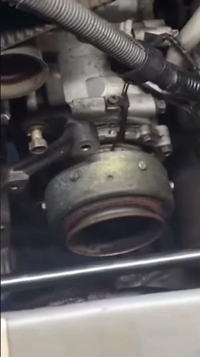 How to remove A Stuck Crank, Pulley, Harmonic, Balancer, Bolt Removal trick.. 20 sec .#1trick #hack