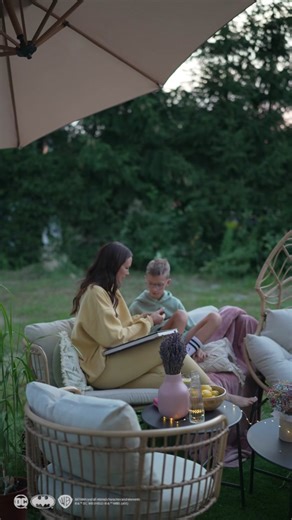 Smartwatche dla dzieci z postaciami Warner Bros.