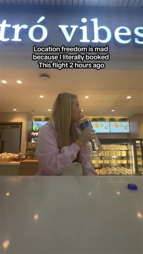 Amber Rose🤍👩🏼‍💻 🧘‍♀️ ✨ (@amberrosewallis)’s videos with whos that chick - 🎧