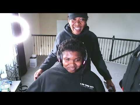 mom dancing takes a funny turn during stream...