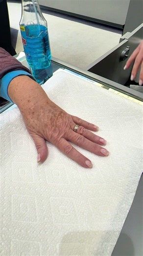 Cutting off a stuck ring after 50 years! When all the DIY methods fail leave it to the professionals #jewelryaddict #jewelrytiktok #jeweler #jewelryrepair