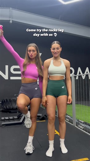 Intense Leg Day Workout with Larkin Love