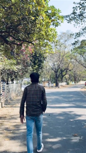 ⚡️..Kaif Shaikh..⚡️ on Instagram: "OR HUM SAMBANDH KA SAMMAN KARTE RAH GAYE!❤️‍🩹🥺 @_kaifffff_17 #trending #foryou #reelsinstagram #instagood #share"