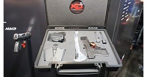 Shooting the XD(s) at SHOT Show 2013 :: Guns.com