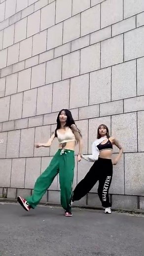 DANCE CHALLENGE | 🍑PEACHES | #peaches #holypop #dance #challenge