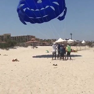 4.7K views · 283 reactions | Evo i spust. Bolji snimak. A sad odoh da dam ukrasu lek jer je pokupio "suvenir" - proliv. (Ne boli i nema temp.ali eto u putopisu biće i taj detalj) | Pisanje UZ VETAR NOVA | Facebook