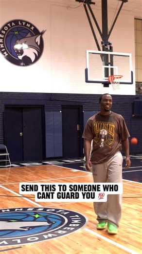 Deandre Raggs on Instagram: "Tag that friend 💯 #raggsswipa #basketballreels #tagafriend #basketball🏀 #viral #explorepage✨"