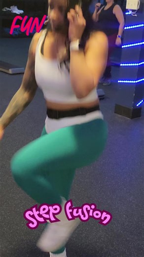 Groupexercice : Step Aérobic pour Femmes