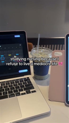 POV: Nursing school is chaotic but this app keeps my notes together 🩺📚 App is called NoteNest and