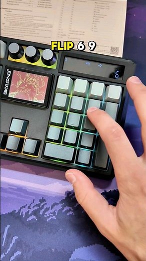 This Keyboard Has A Crazy Feature 😮