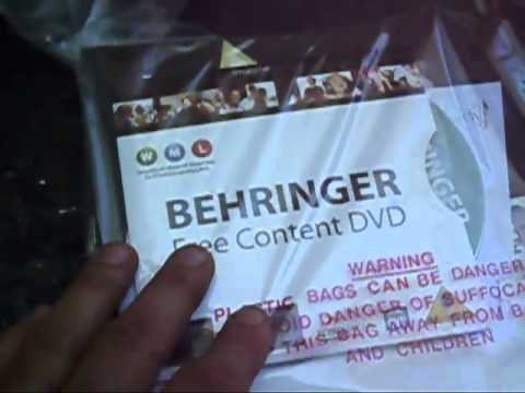 Behringer VMX 100 USB Unboxing