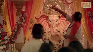 Shree Siddhivinayak Mantra And Aarti | Amitabh Bachchan | Ganesh Chaturthi 2017 Watch the Video for 'Shree Siddhivinayak Mantra And Aarti' featuring Shri Amitabh Bachchan and directed by Shoojit Sircar ji shared by Times Music! - https://www.youtube.com/watch?v=H9tWRGxuKTw #TempleConnect #ShreeSiddhivinayak #AmitabhBachchan #GaneshChaturthi2017 www.templeconnect.com Your Devotional Connect Online | Temple Connect