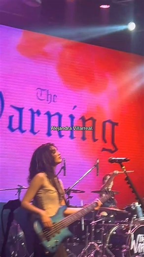 ⚡𝓖𝓻𝓮𝓮𝓭𝔂 𝓛𝓲𝓽𝓽𝓵𝓮 𝓜𝓪𝓶𝓪𝓰𝓾𝓮𝓿𝓸⚡ on Instagram: "Usuario Adi en tik tok Ale sintiéndose mal y todo en el concierto de Argentina, igual se veía demasiado visual 🤌🏼💙 #tu #thewarningarmy #thewarningrock #thewarningfans #thewarningdisciple #thewarningband #thewarningespaña #thewarningchile #thewarning_band #thewarningmemes #thewarningmexico #thewarningrockband #thewarning #thewarningargentina #shitpostermemesespañol #danielavillarreal #danythewarning #paulinavillarreal #paulinathewar