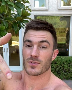 There are several “healthy” foods that can destroy your testosterone. Eating these foods even once every couple of weeks can wreak havoc on a man’s testosterone levels. Low testosterone levels will leave you feeling unmotivated, weak in the bedroom and VERY hard for your body to burn fat and build muscle. So needless to say, guys NEED to avoid these 4 testosterone killing foods... If you think this “might” be your issue, but aren’t sure… you need to watch this asap 👉 http://vshred.fit/vs4Foods5