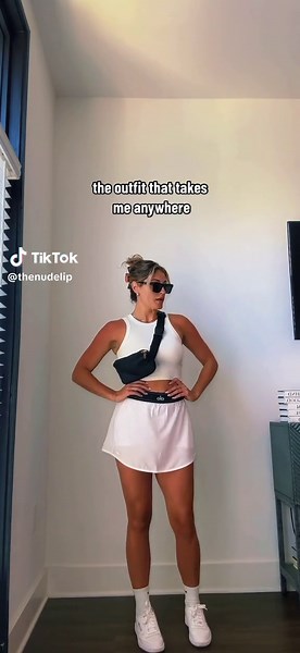 @Alo Yoga skirt on repeat #athleisure #alo #aloskirt #outfitinspo #outfitideas #august