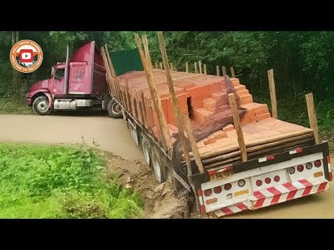 Intense Heavy Vehicle Rescue on a Mountain Pass – Must Watch!