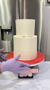 29K views · 766 reactions | #baseballcake #baseballcakedecorating #cakesbyalejandra #vintagebaseball | Cakes by Alejandra | Facebook