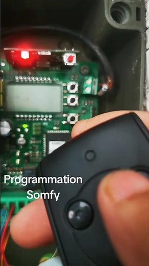 Somfy programmation télécommande remote control