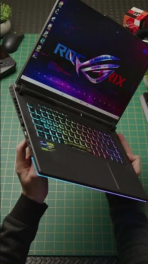 Unboxing the ROG Strix G16 📦