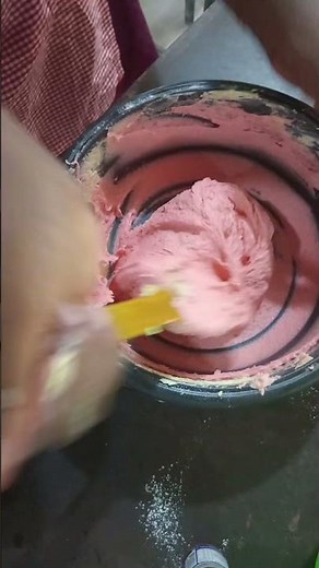 manual turning of cake batter and use of machine mixing