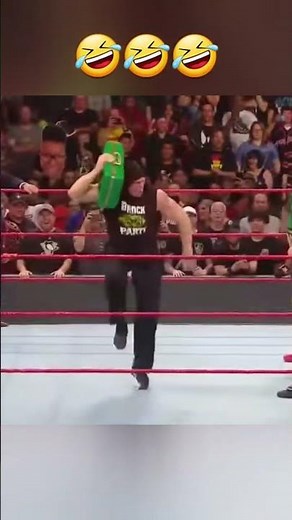 Brock Lesnar dances with Money in the Bank! 🤣