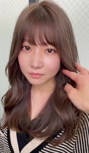 大人似合わせベージュ&ゆる巻きカール☆#垢抜けヘア #tiktokに春が来た #レイヤーカット #韓国 #お洒落カラー #tiktok動画コンテスト #エギョモリ #くびれヘア #セミロングヘア