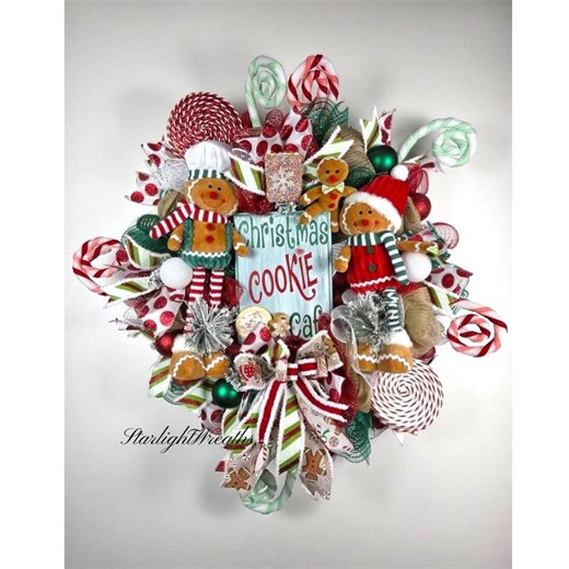 Gingerbread Christmas Wreath: Plush Boy & Girl, Cookie Cafe Sign - Etsy