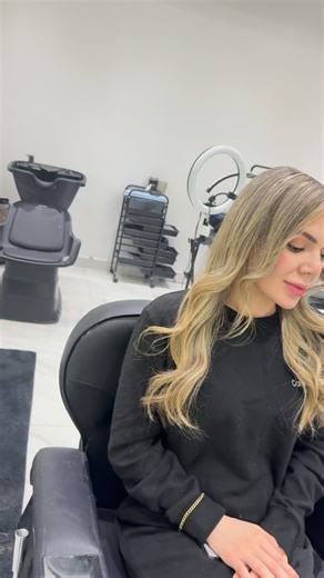 Ana Garcia on Instagram: "Blondie 👱🏼‍♀️"