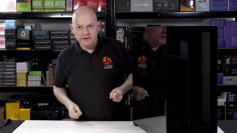 Phanteks NV9 case: Three radiators and 12 fans, easy peasy