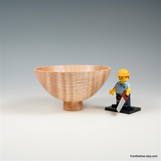 Curly maple decorative bowl, Christmas day gift, woodturning, from the tree