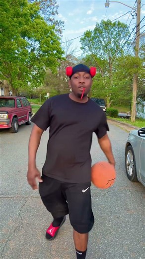 No pudge in that bathing suit 🤰#jokes