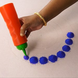 548K views · 565 shares | Simple and Easy DIY Rangoli using Innovative Techniques I used Pencil to give Shape for Rangoli. Given Details using easily avilable things like Lid, Glue Bottle and Colour powder. #rangoli #Simplerangoli #rangolibyjayanthig #satisfyingvideo #relaxingvideo #relaxing #Hobbyideas #Easyrangoli #jayanthig #diy | Simple Rangoli | Facebook