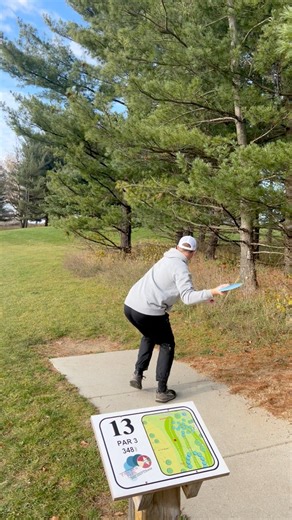 What’s your go-to forehand disc? Trevor threw his Innova Discs Destroyer and skipped up into the cage to nearly get the ace on the 348 foot Hole 13 at Paw Paw Park! Disc Golf United Great Lakes Disc #greatlakesdisc #discgolfunited #innovadiscs #innovarocstar #discgolf #discgolfdudez #discgolflife #discgolfeveryday #discgolfdaily #growthesport #discgolfing #discgolfshoutouts #frisbeegolf #pdga #discraft #dynamicdiscs #innovadiscs #discgolfnation #discgolfislife #discmania #discgolfphotos #discgol