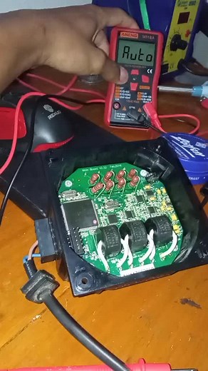 Exploring Multifunction Power Meter Functionality