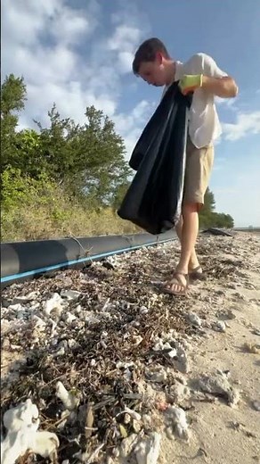 Picking up trash and making the world better place🌎