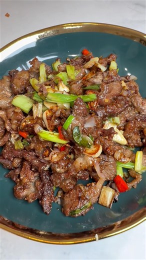 SPICY STIR FRY BEEF | 20 minute meal | dinner ideas #foodshorts #easyrecipe #indonesianfood