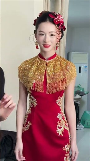 The Secret Behind the Red: A Bride's Timeless Elegance BrideMakeup ChineseStyle