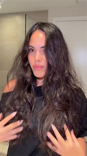 15 minute QUICK & SMOOTH blowout!!! @Chris McMillan Hair #blowout #quickhair #hairinspo #blowouttuto