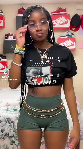 BADIE.KELLY OFFICIAL (@badie.kelly)’s videos with original sound - BADIE.KELLY OFFICIAL