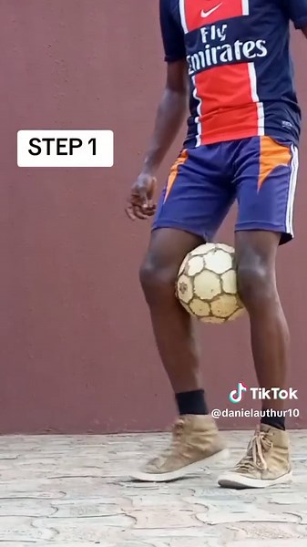 Episode 38 of 42 Dribble Skills Tour Tutorial WFDSTT 🥶⚽....#skills #football