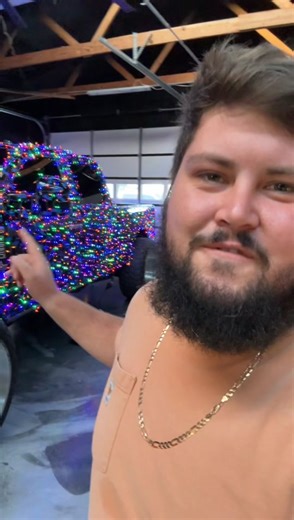 Ultimate Guide to Decorating Cars with Christmas Lights