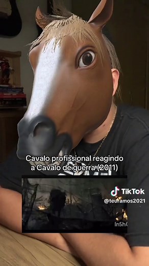 Cavalo profissional: uma reação ao Cavalo de guerra