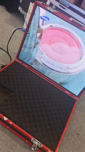 迷你浮雕画屏幕，可以户外做大屏It can be used as an outdoor large screen.