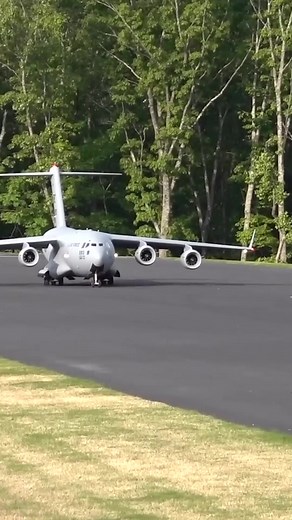 20M views · 594K reactions | The world's biggest RC plane...and the B-2 若 #rc #planes #itsnotthesizethatcounts | Cleetus McFarland | Facebook