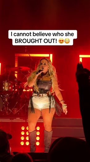 I couldn’t believe who she brought out Priscilla block #priscillablock #countrymusic #country