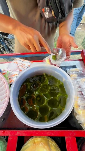 11M views · 10K reactions | Seger Banget Cincau Ijo !!!! | Evan Media | Facebook