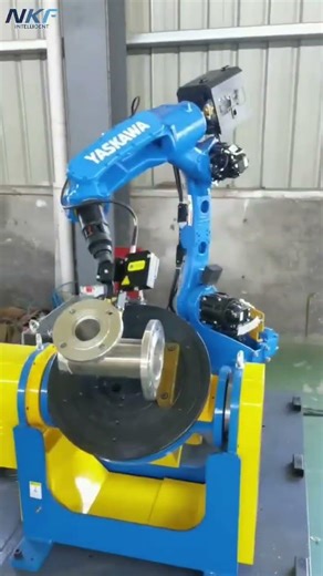 Our designed and produced two-axis P type positioner supporting Yaskawa robot applied to welding.