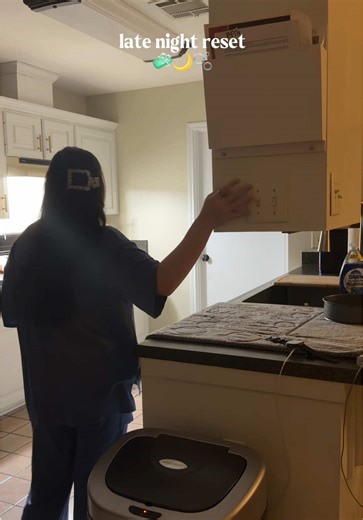 Efficient Nighttime Routine: Quick Clean-Up Tips